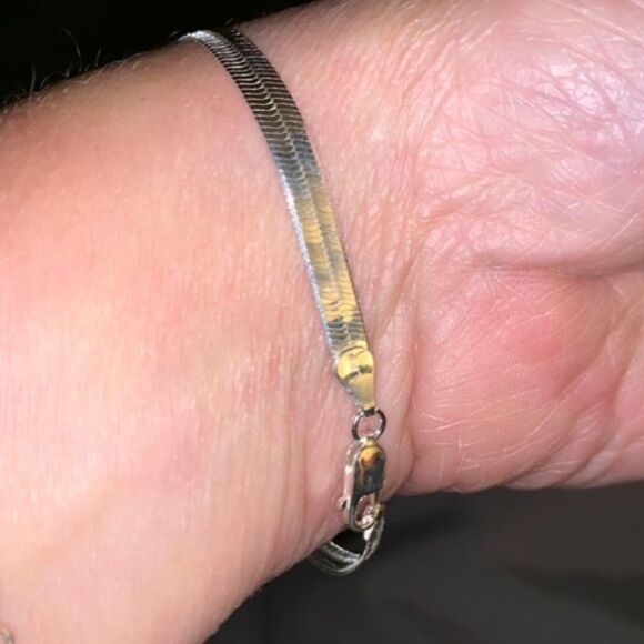 SterlingĀ SilverāSnakeāHerringboneāChaināBracelet - Picture 9 of 11